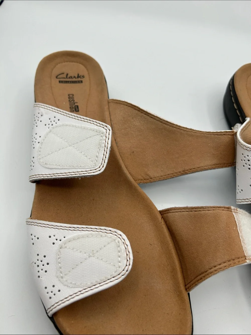 Clarks White Perforated Adjustable Slide Sandals Size 12 N Narrow